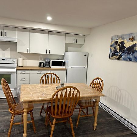 Central Halifax One Bedroom Apartment In Clayton Park Exterior foto